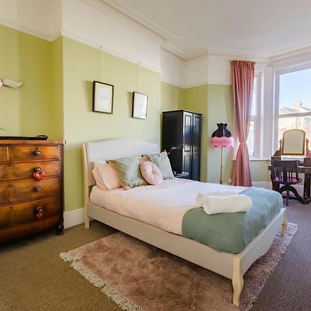 5-Bed House With Distant Sea Views In Plymouth Βίλα Εξωτερικό φωτογραφία