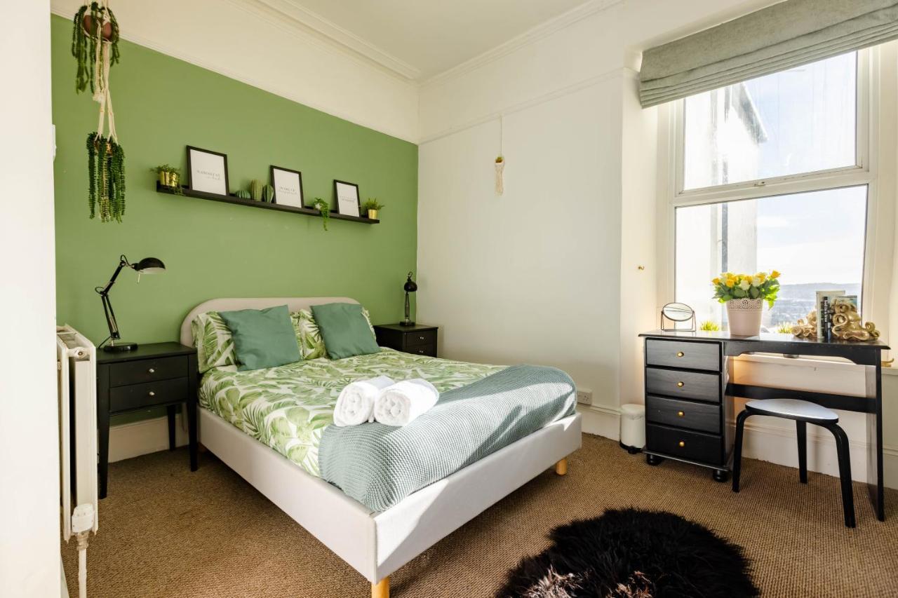 5-Bed House With Distant Sea Views In Plymouth Βίλα Εξωτερικό φωτογραφία